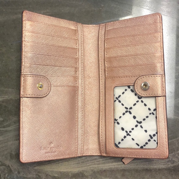 Authentic Kate Spade Wallet - Picture 2 of 5